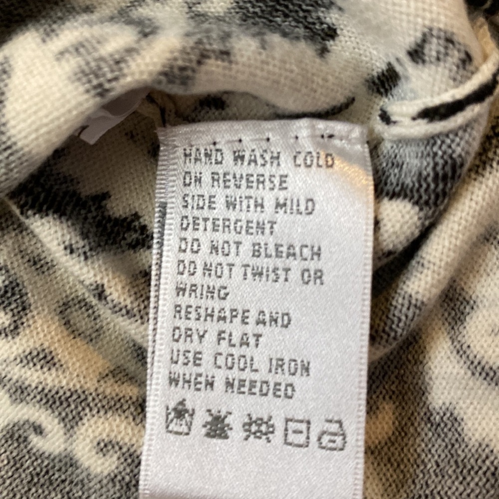 August Silk patterned cardigan - Picture 4 of 6